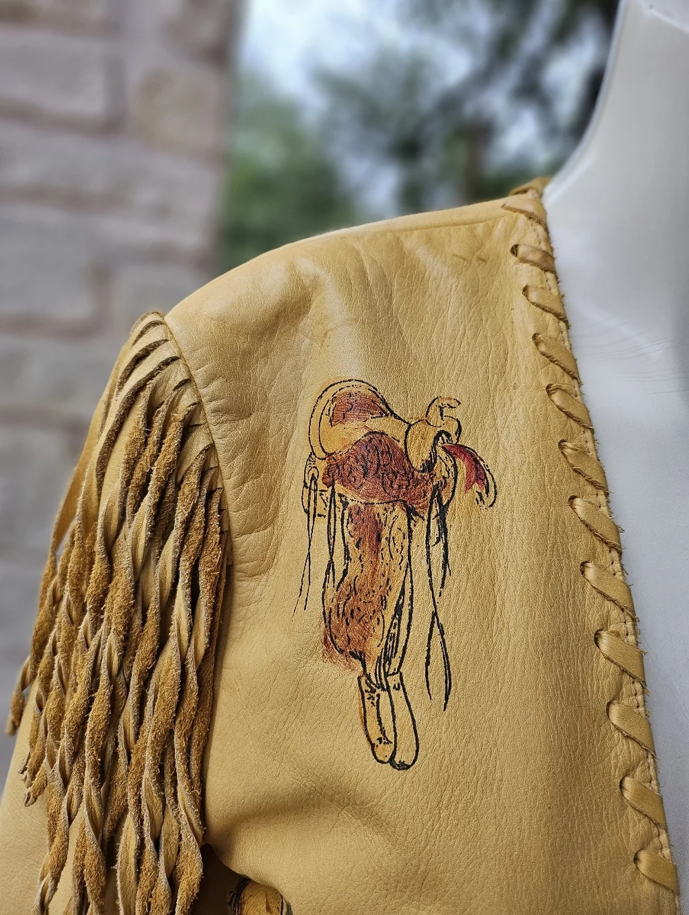 Vintage DD Ranch Wear Yoakum TX Calfskin Leather Fringed Airbrush Crop Jacket M - Picture 2 of 16